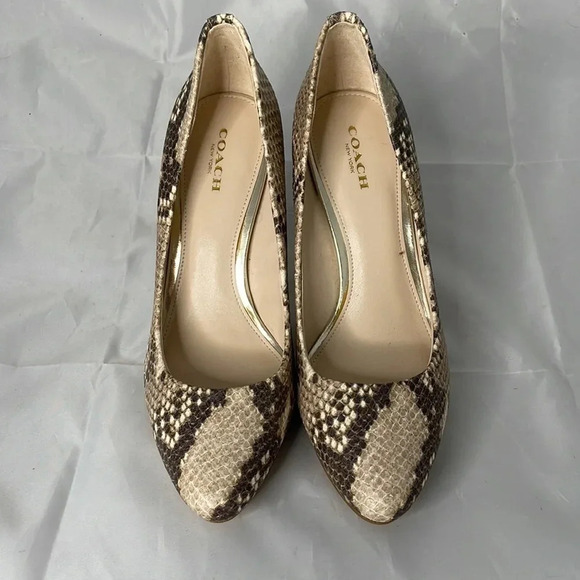 COACH Giovanna Platform Snake-skin Print Pumps Stacked Heels Tan Grey Size 7 - Picture 5 of 11
